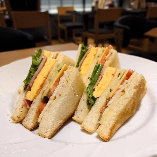星乃珈琲店 コトチカ四条駅前店 - サブ画像1