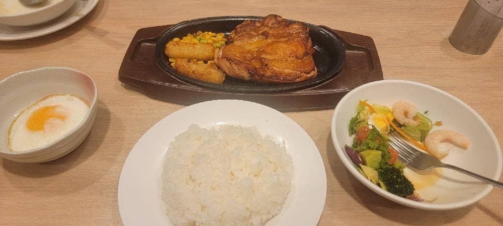 ガスト 京都常盤店