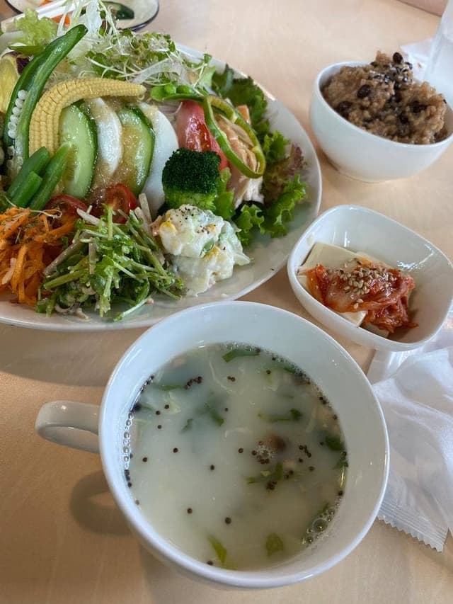 cafe BLUE LEAVES - サブ画像1