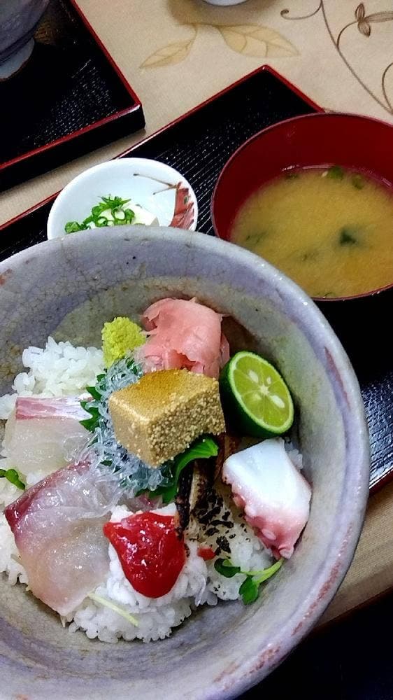 季節料理 藤原 - サブ画像1