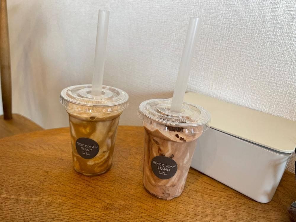 SOFTCREAM STAND toitoi