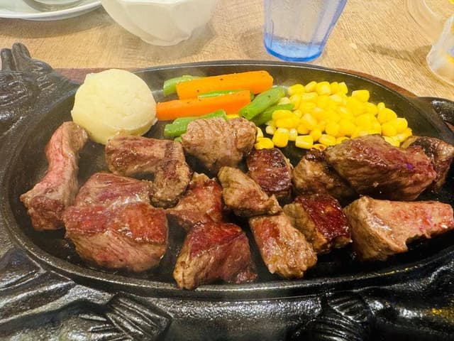 ステーキハウス88 那覇空港店 - サブ画像3