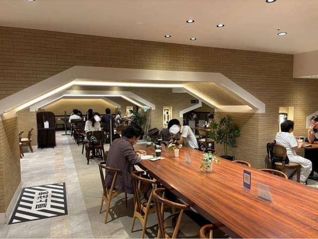 タリーズコーヒー ピアザ神戸店 - サブ画像1