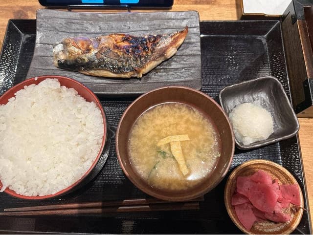 炭火焼干物定食 しんぱち食堂 天神橋筋6丁目店 - サブ画像1