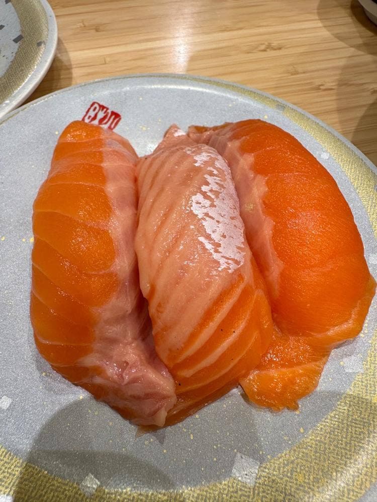 廻転寿司まぐろ問屋 新横浜ぐるめストリート店