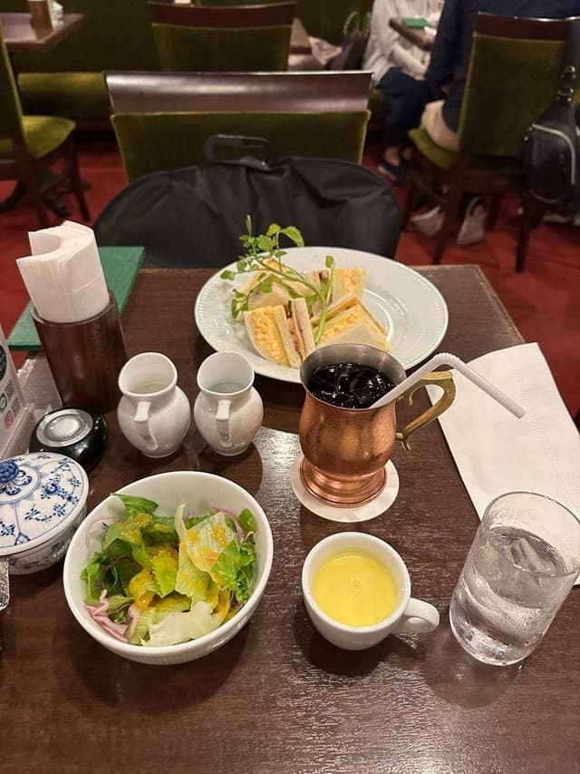 椿屋珈琲店 新宿ひがし離れ - サブ画像1