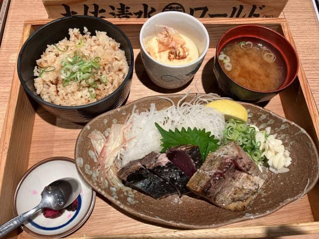 土佐清水ワールド 三宮中央通店 - サブ画像2