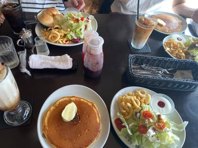 港屋珈琲 久居店 - サブ画像3