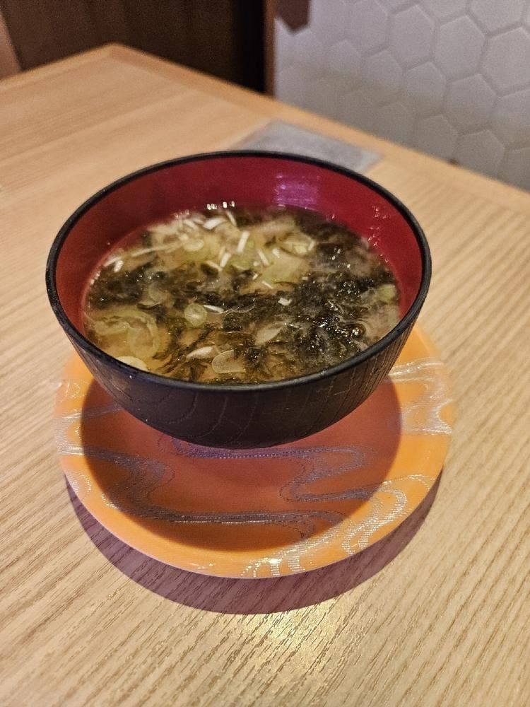 回転すし屋 HiBaRi 新宿店
