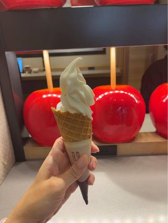 やおりんカフェ 新宿店 - サブ画像3