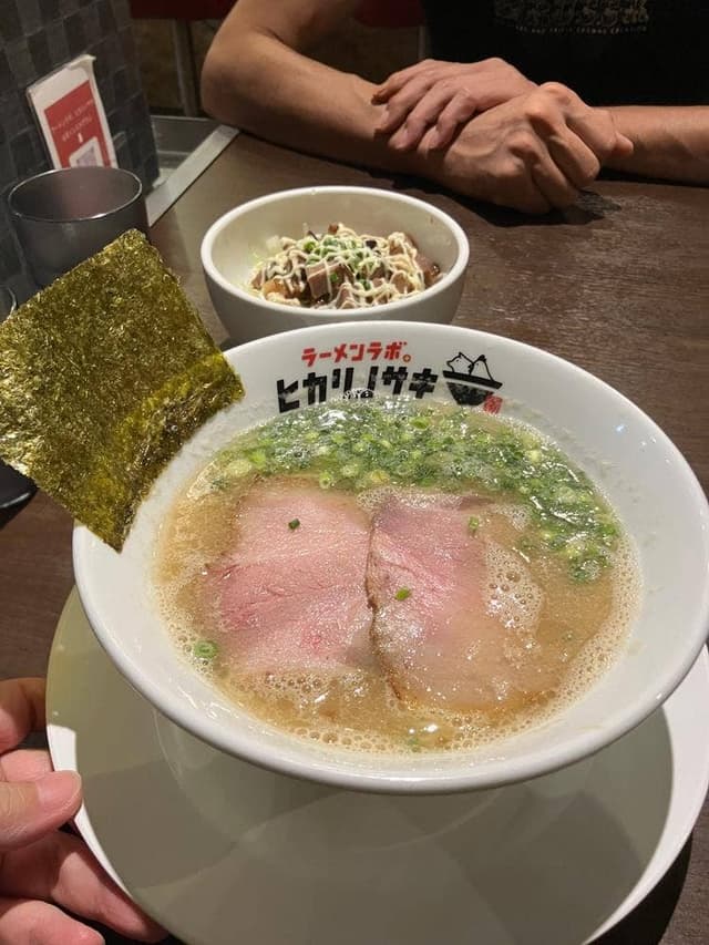 ラーメンラボ ヒカリノサキ - サブ画像1
