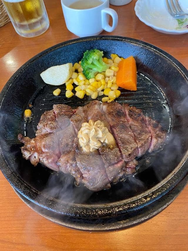 炭焼ステーキくに 越谷レイクタウン店 - サブ画像1
