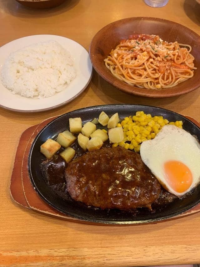 サイゼリヤ イオン明石店 - サブ画像1
