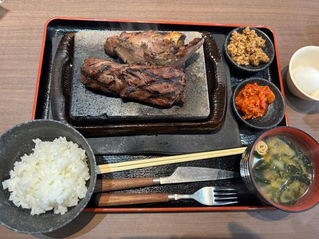 感動の肉と米 草加店 - サブ画像1