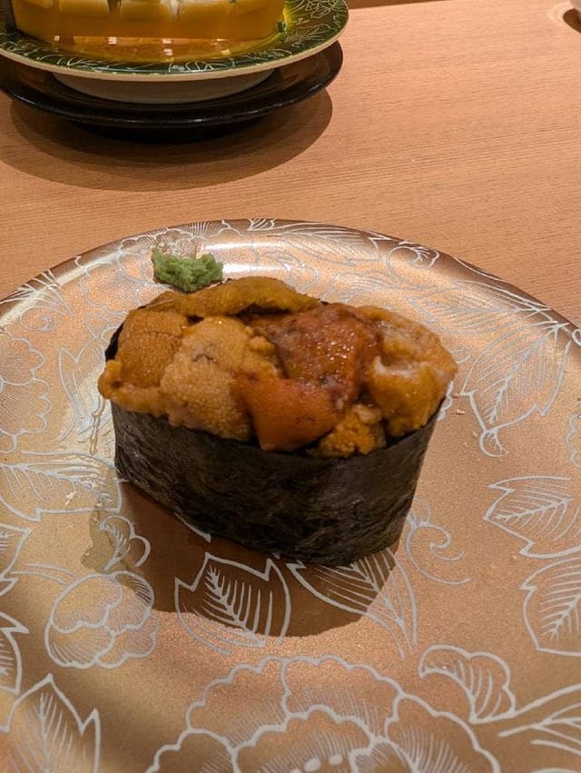 回転ずし 鮨八 - サブ画像1
