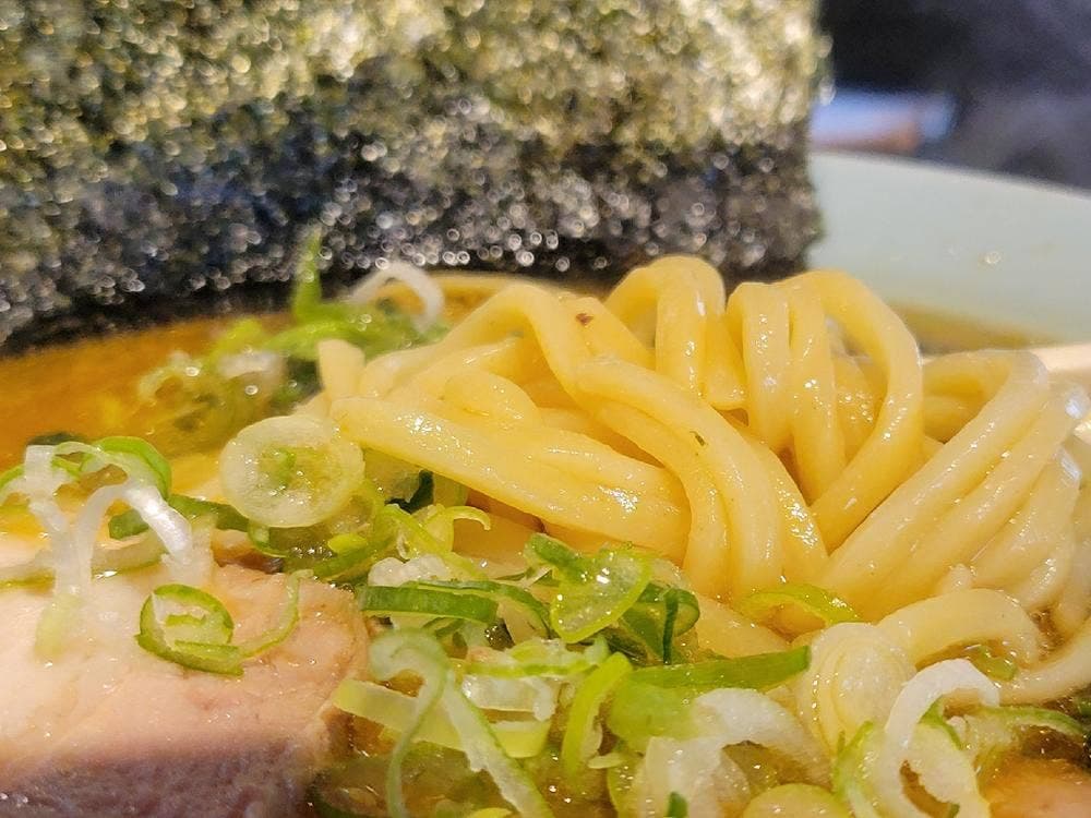 横濱家系ラーメン 友喜家