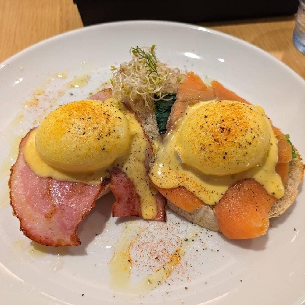 cafe cour