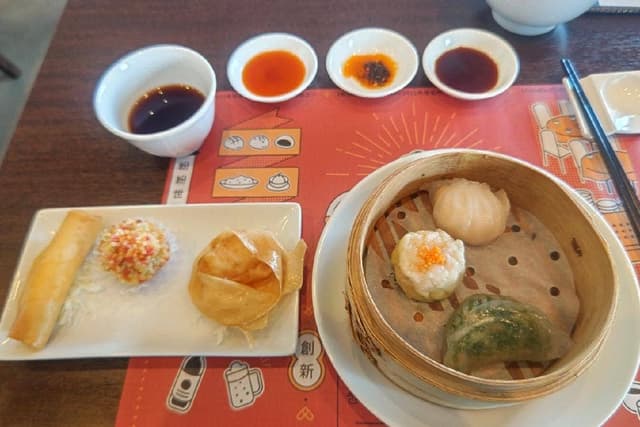香港飲茶 Dim Dim Sum 點點心 大阪本店 - サブ画像2