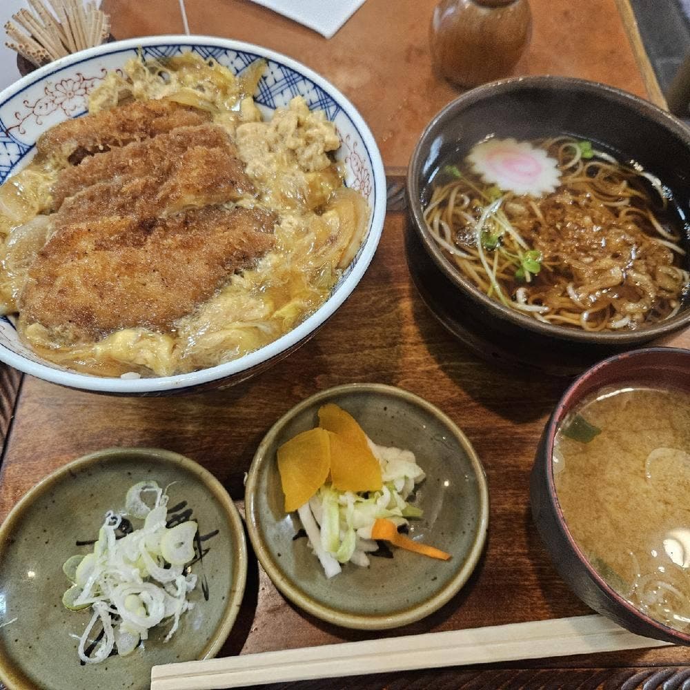 京屋そば店