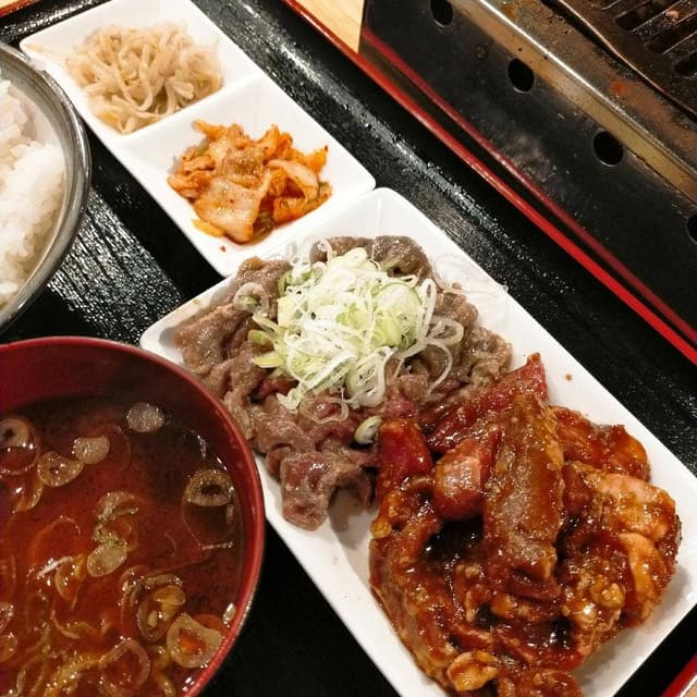 大衆ホルモン・やきにく煙力 東海荒尾店 - サブ画像1