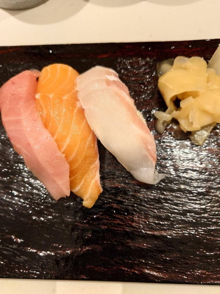 Standing 鮨 Bar Yasuke エキュート赤羽みなみ店