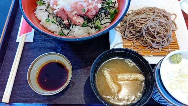 華屋与兵衛 尾久店 - サブ画像1