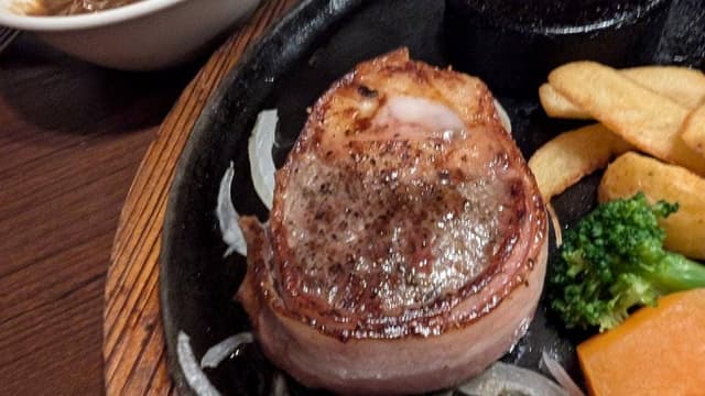 ステーキのあさくま 大府店 - サブ画像2