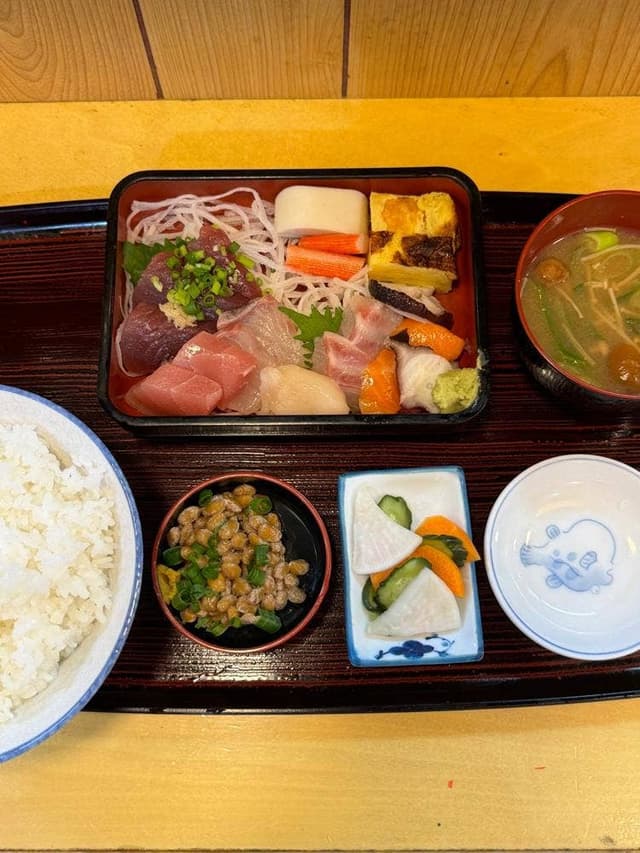 うおはん食堂 - サブ画像1