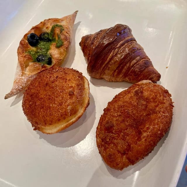 Boulangerie & Café goût 谷町四丁目店 - サブ画像1