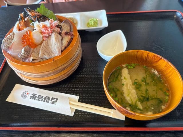 糸島食堂 唐津おさかな村店 - サブ画像2