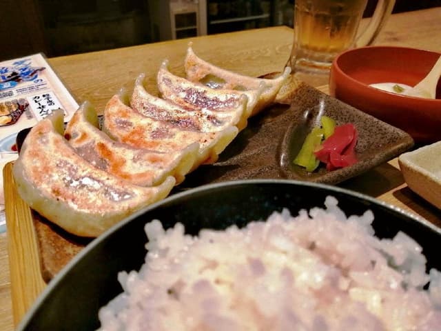 肉汁餃子のダンダダン 松山千舟町通り店 - サブ画像1