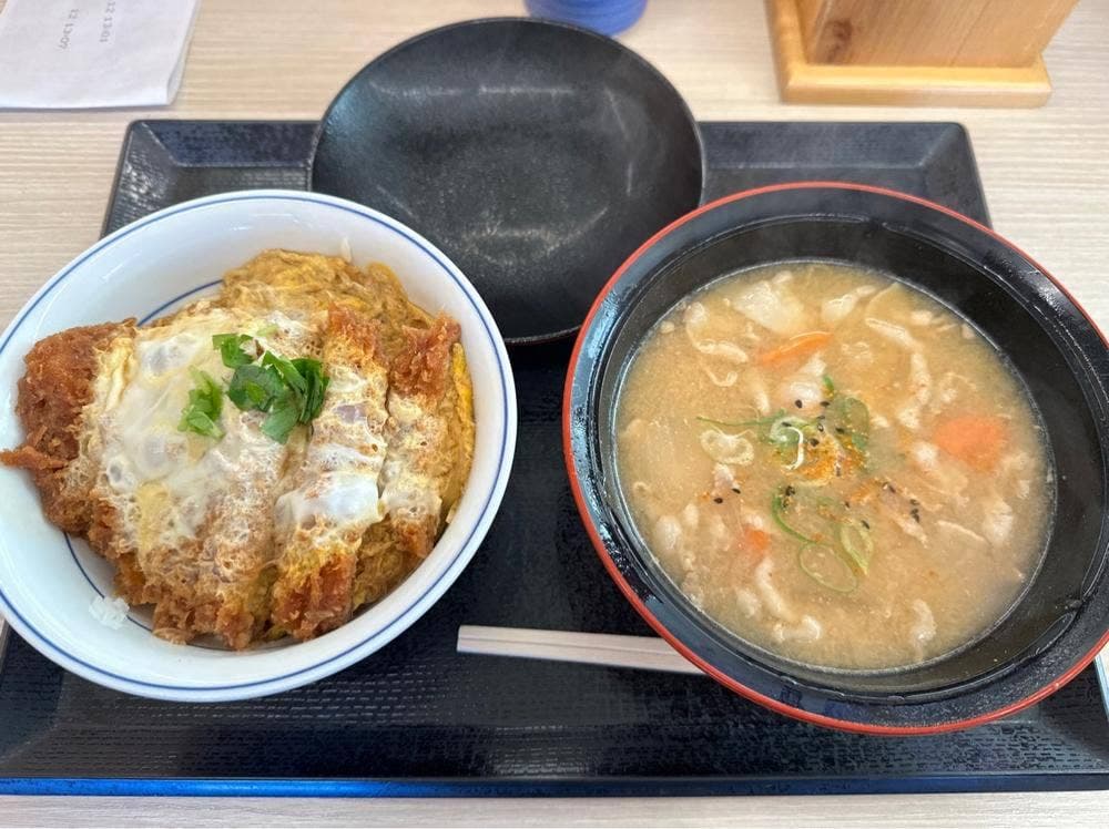 かつや 新潟牡丹山店
