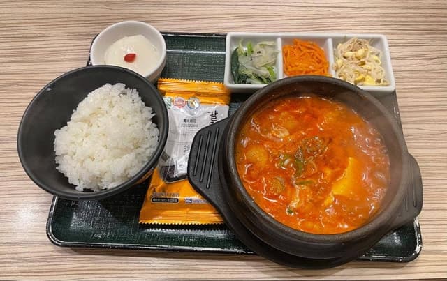東京純豆腐 新宿東口店 - サブ画像1