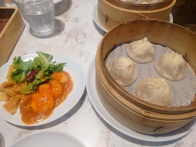 京鼎樓 新宿住友ビル店 - サブ画像1