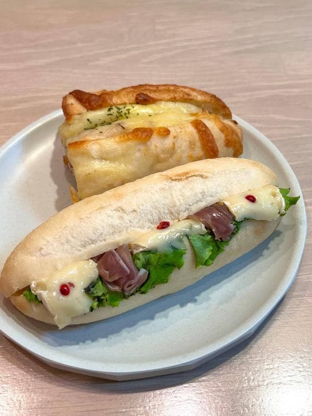 プロローグパサージュ たまプラーザ駅前店 - サブ画像1