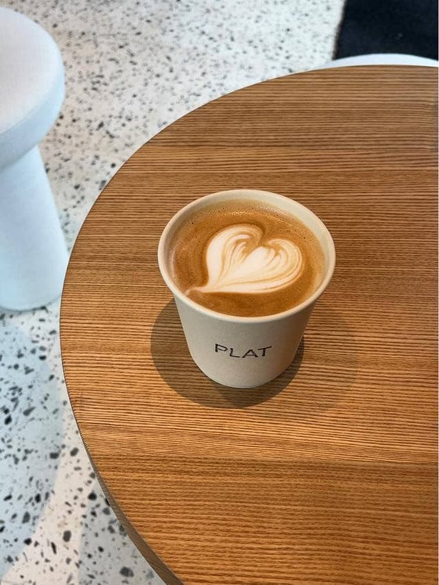 クロワッサン専門店 Plat - サブ画像1
