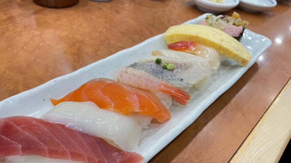 回転寿司 えりも岬 菊水元町店