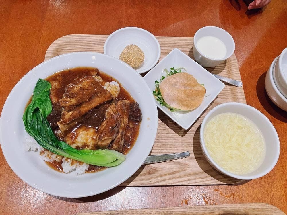 紅虎餃子房 イオンモール宮崎店