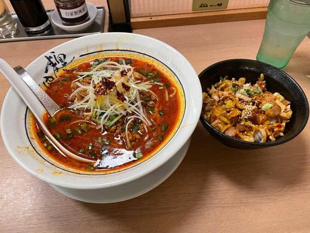 横濱家 センター北店 - サブ画像1