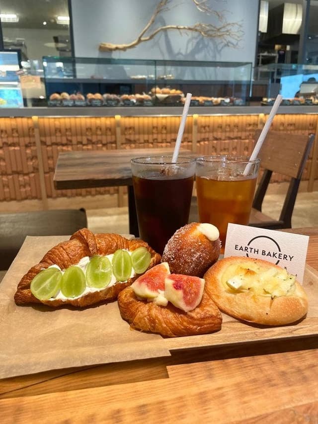 EARTH BAKERY & CAFE - サブ画像2