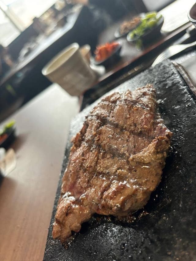 感動の肉と米 草加店 - サブ画像2