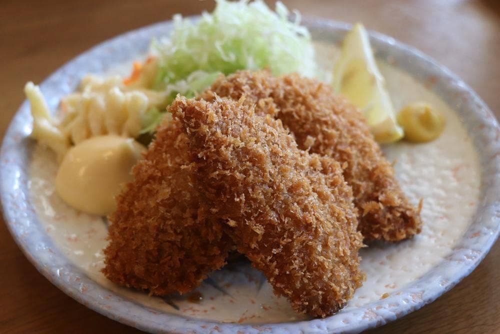 おさかな食堂 やまや