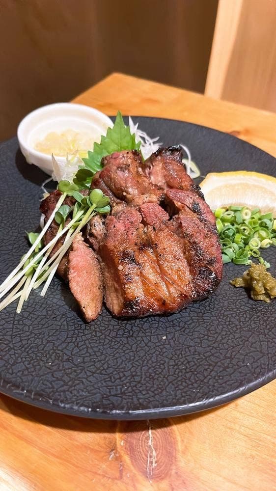 和牛と牛タンの店 あそばれ 新宿東口店 - サブ画像3