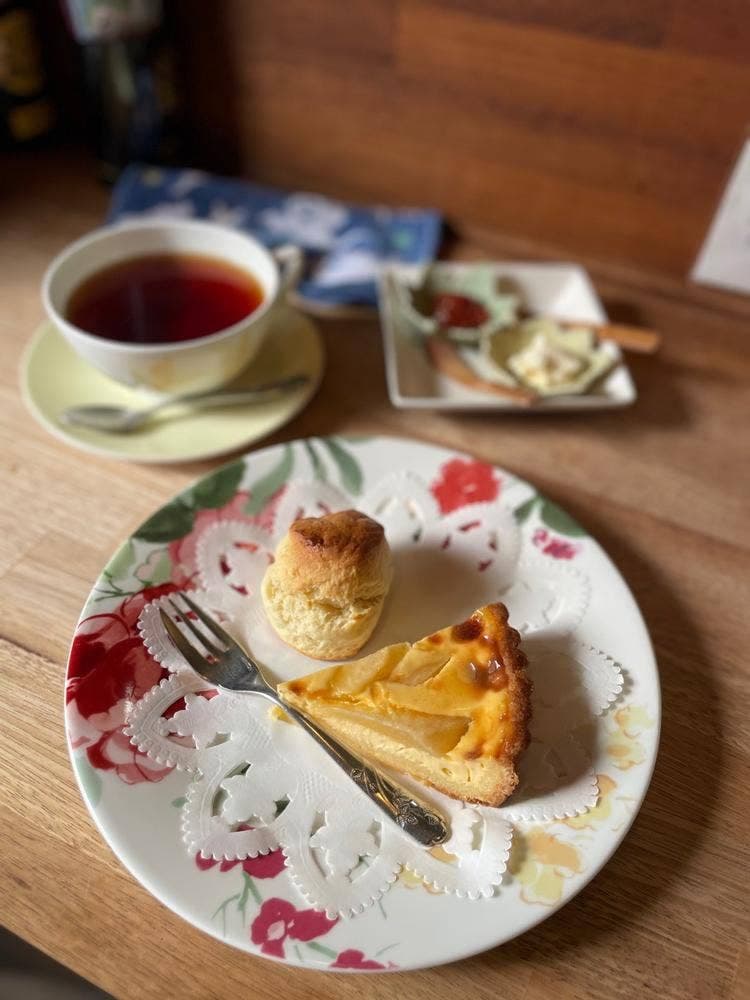 Tea Room Cozy Corner