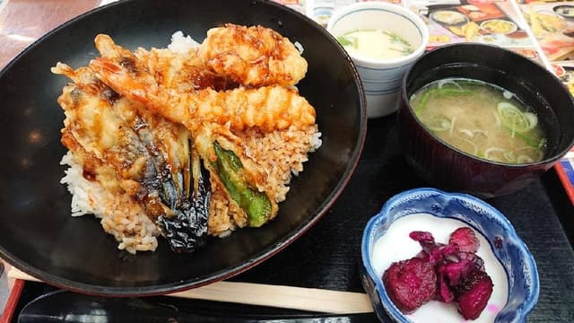 すしめん処 大京 酒々井店 - サブ画像1