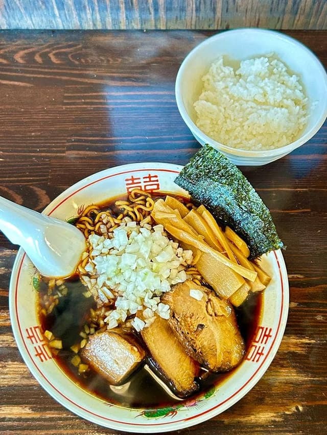 竹岡式ラーメン 竹徳 - サブ画像1