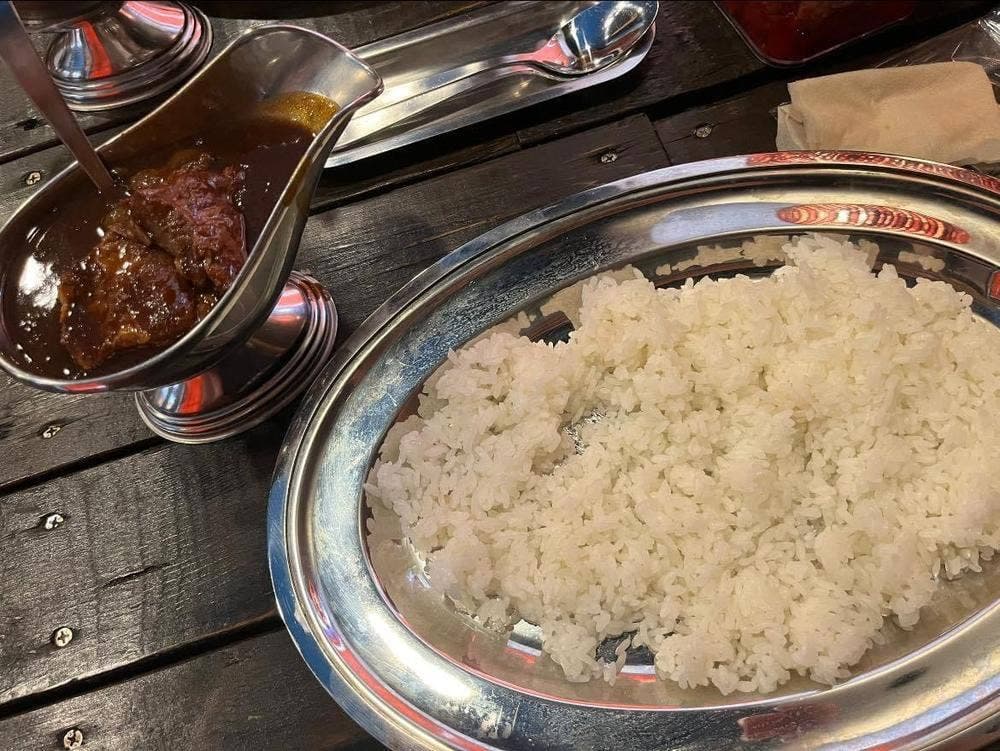 ポークカレー専門店 アカフジ