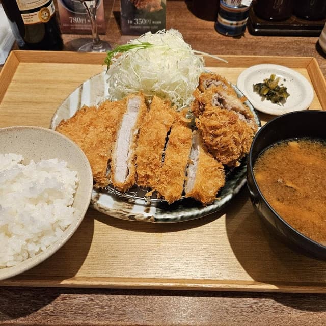 名代とんかつ かつくら 大阪国際空港店 - サブ画像3
