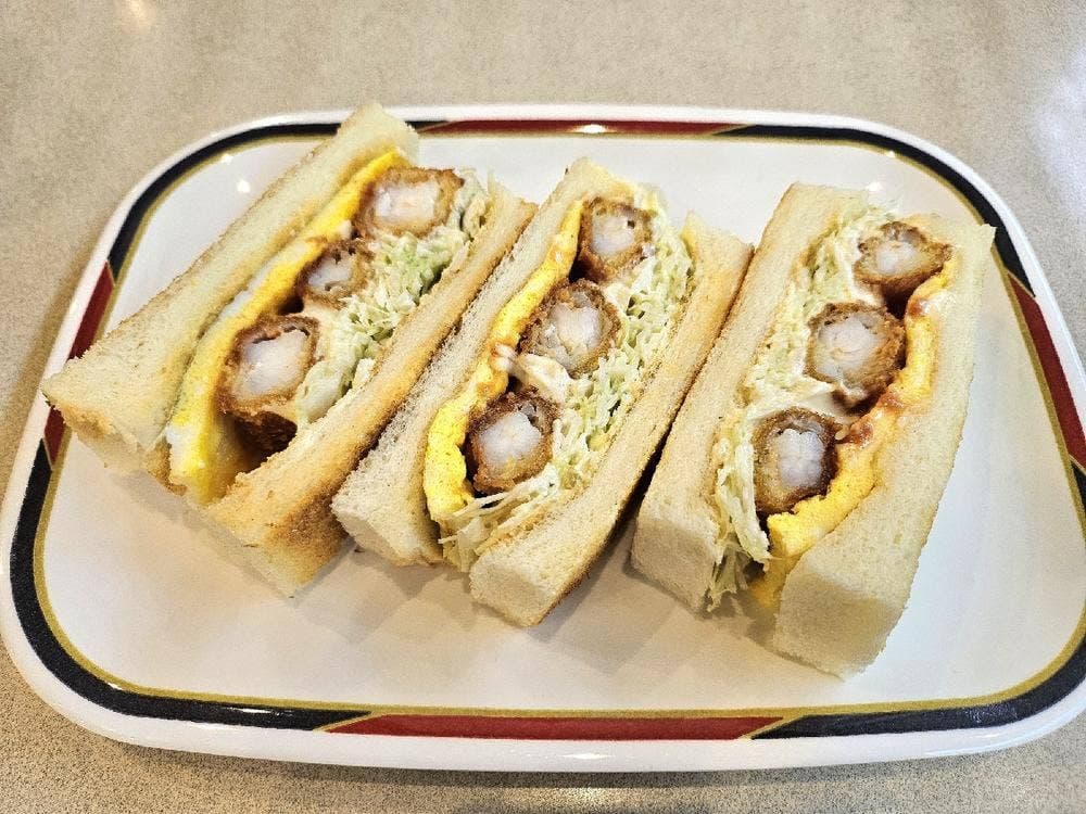 コンパル 金山店
