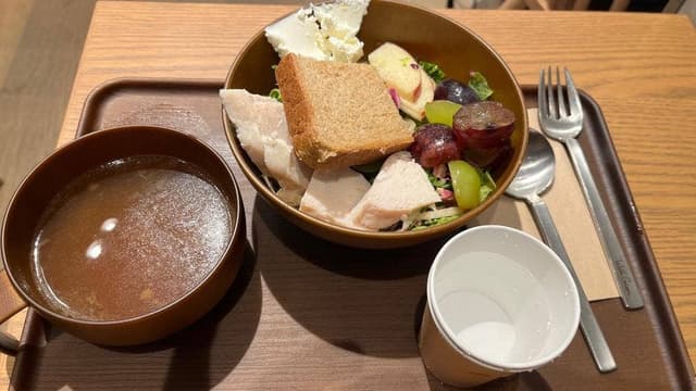 サラダボウル専門店 With Green 京都ラクエ四条烏丸店 - サブ画像1